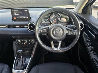 2021 Mazda 2 - Thumbnail