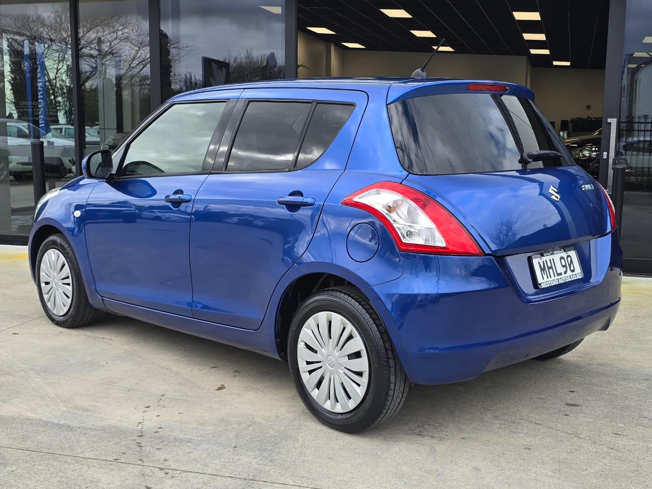 2015 Suzuki Swift
