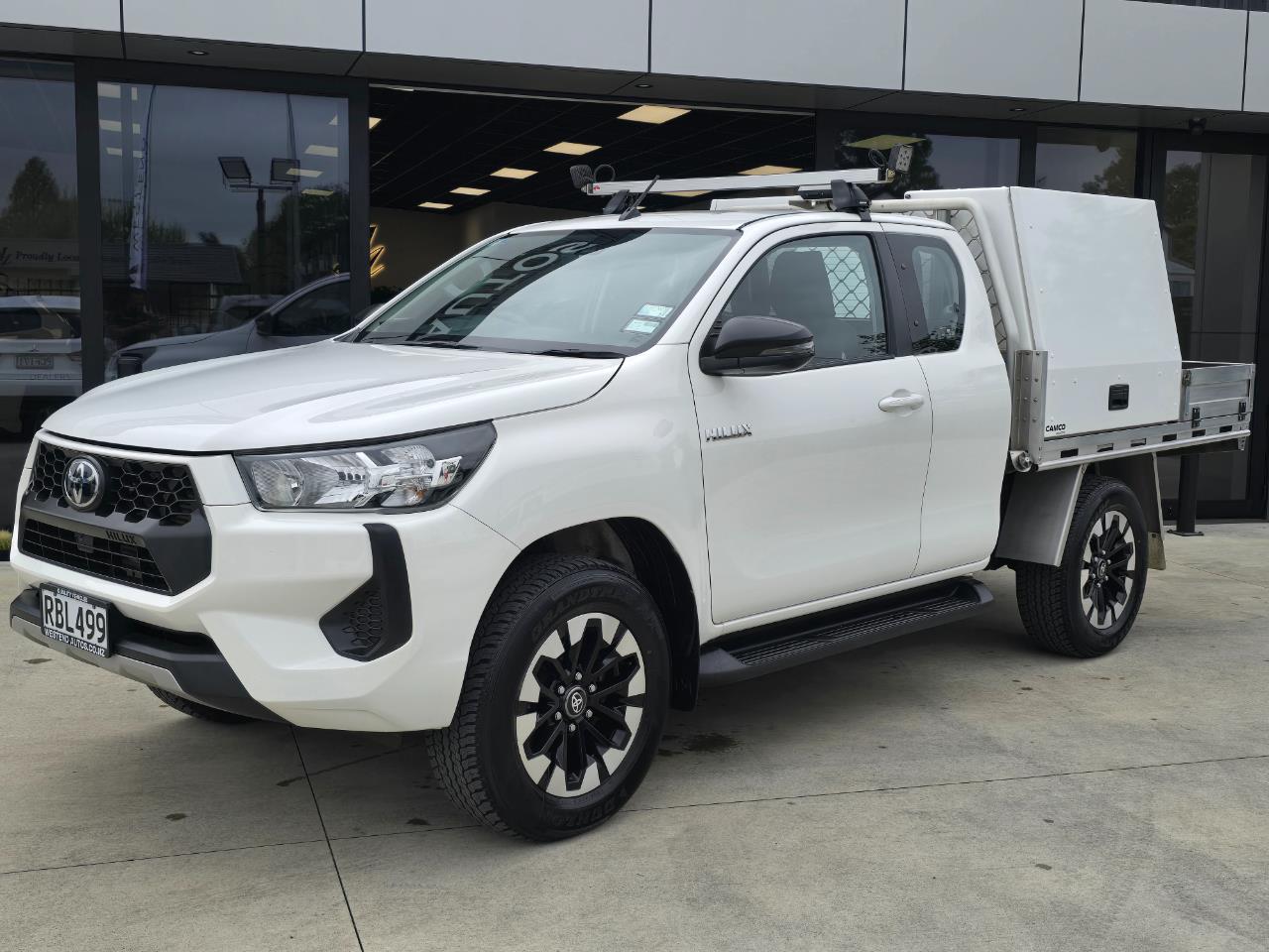 2025 Toyota Hilux