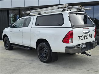 2016 Toyota Hilux - Thumbnail