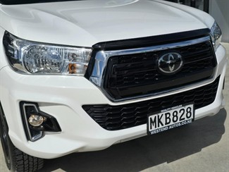 2019 Toyota Hilux - Thumbnail