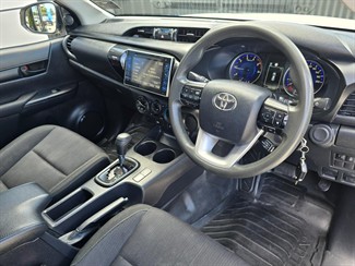 2019 Toyota Hilux - Thumbnail