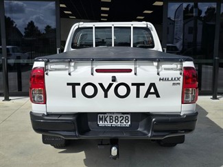2019 Toyota Hilux - Thumbnail