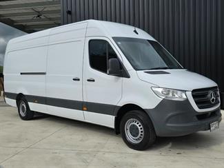 2022 Mercedes-Benz Sprinter - Thumbnail