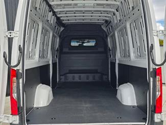 2022 Mercedes-Benz Sprinter - Thumbnail