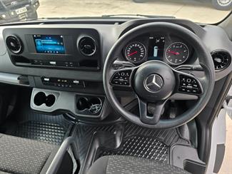2022 Mercedes-Benz Sprinter - Thumbnail