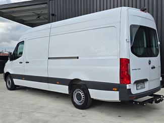 2022 Mercedes-Benz Sprinter - Thumbnail