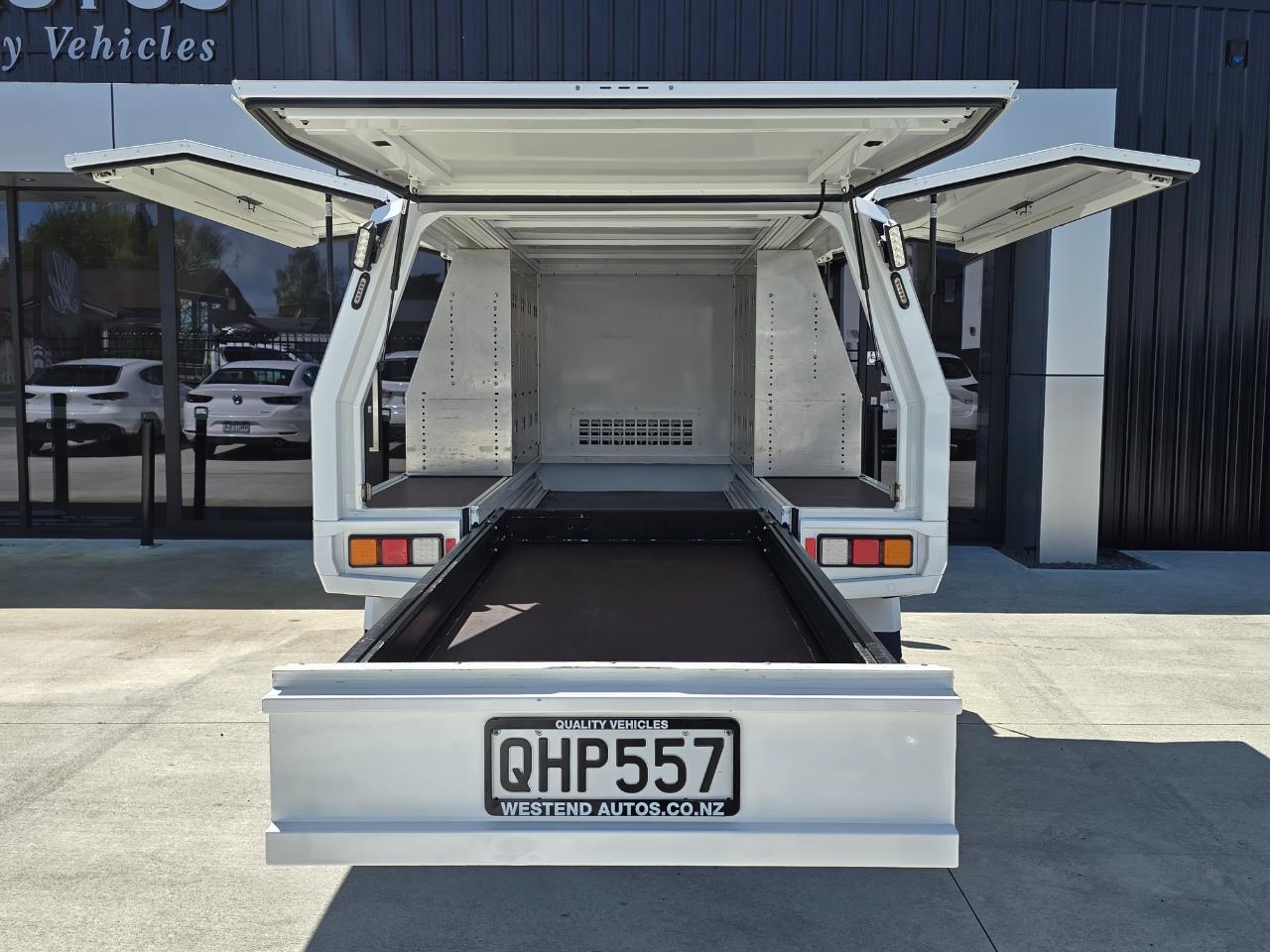 2023 Toyota Hilux