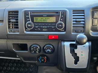 2018 Toyota Hiace - Thumbnail