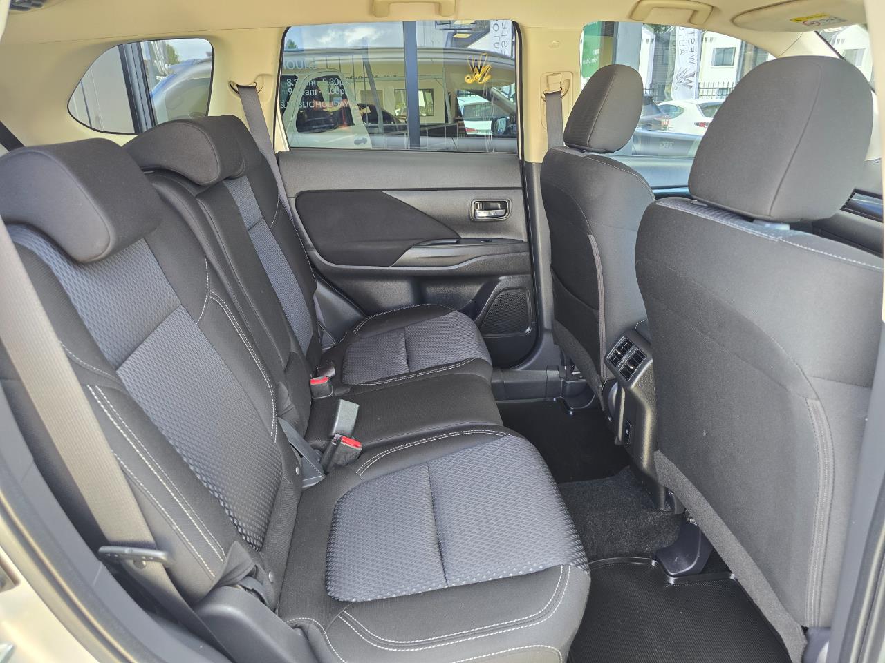 2022 Mitsubishi Outlander