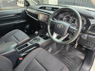 2020 Toyota Hilux - Thumbnail
