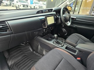 2020 Toyota Hilux - Thumbnail