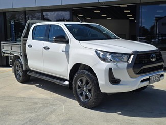 2021 Toyota Hilux - Thumbnail