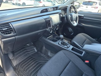 2021 Toyota Hilux - Thumbnail