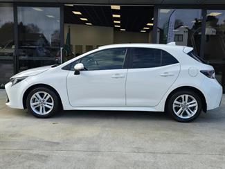 2019 Toyota Corolla - Thumbnail