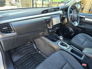 2021 Toyota Hilux - Thumbnail