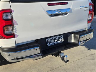 2021 Toyota Hilux - Thumbnail