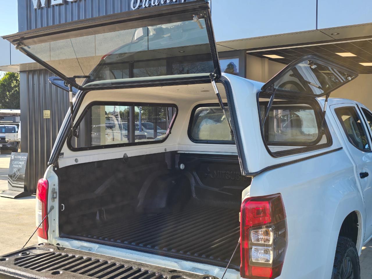 2020 Mitsubishi Triton