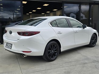 2021 Mazda 3 - Thumbnail