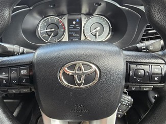 2023 Toyota Hilux - Thumbnail