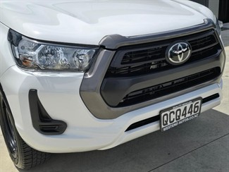 2023 Toyota Hilux - Thumbnail