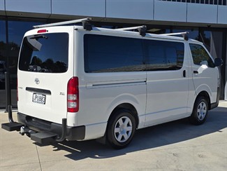 2016 Toyota Hiace - Thumbnail