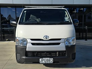 2016 Toyota Hiace - Thumbnail