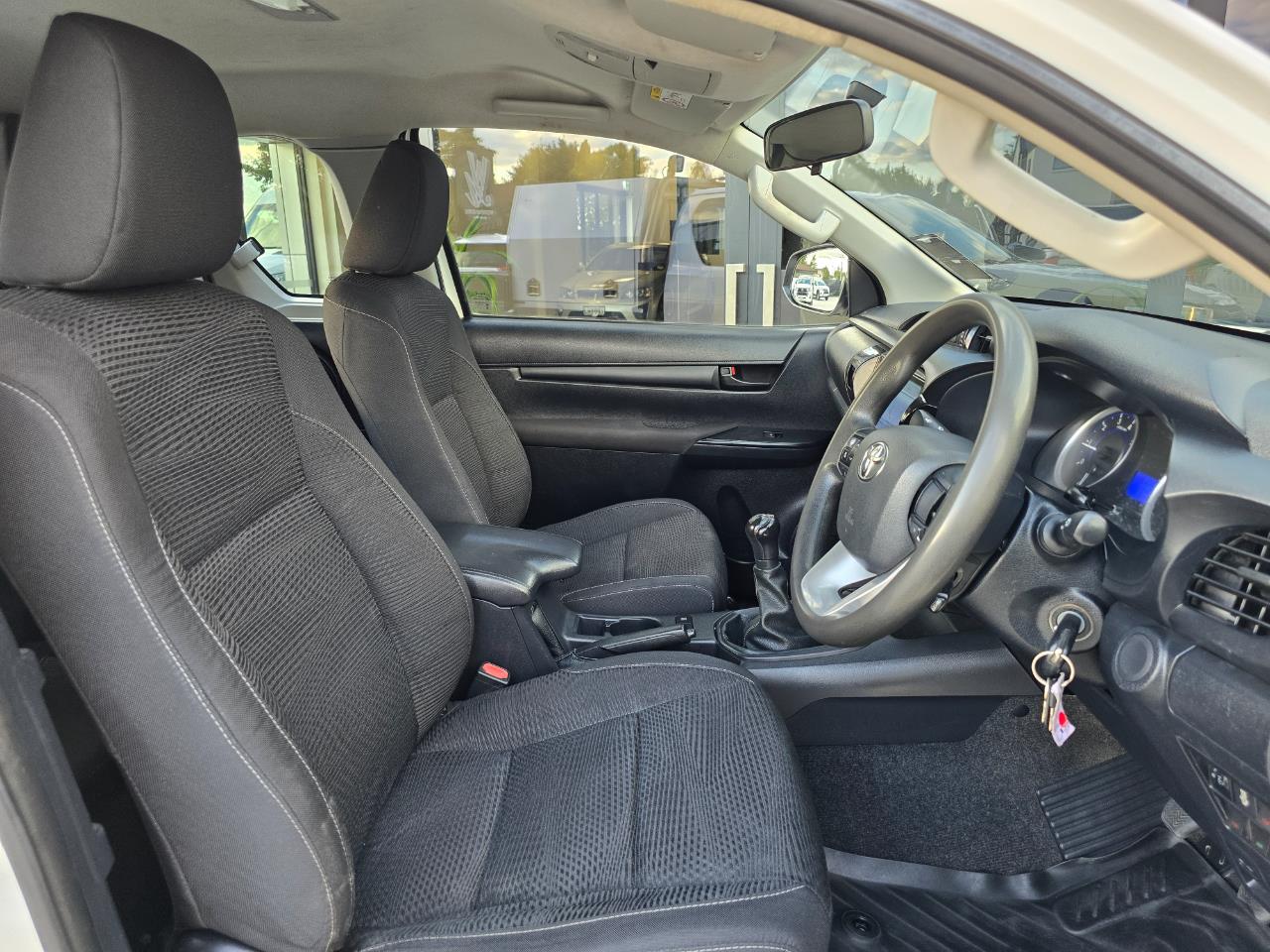 2017 Toyota Hilux