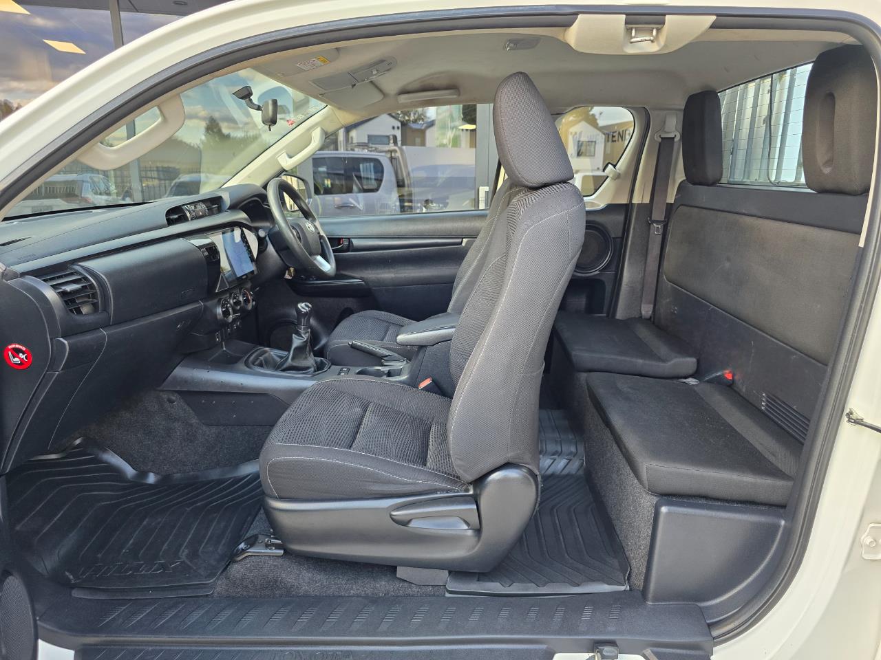2017 Toyota Hilux
