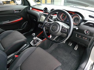 2019 Suzuki Swift - Thumbnail