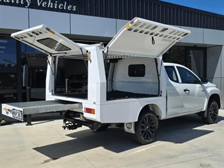 2019 Mitsubishi Triton - Thumbnail