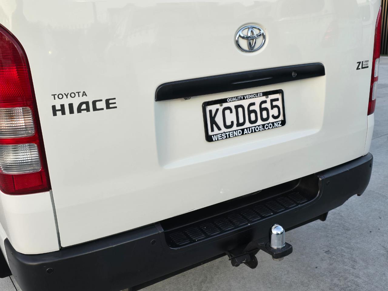 2016 Toyota Hiace