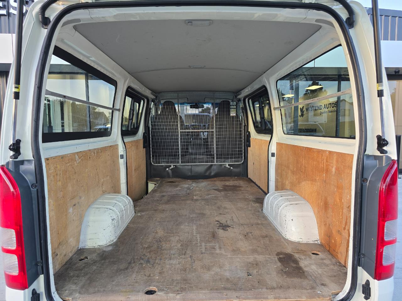 2016 Toyota Hiace
