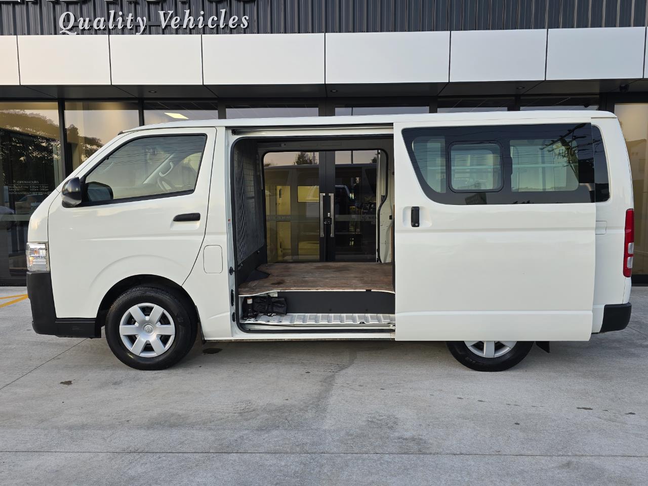 2016 Toyota Hiace