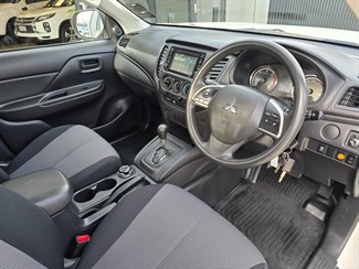 2024 Mitsubishi Triton - Thumbnail