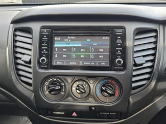 2024 Mitsubishi Triton - Thumbnail