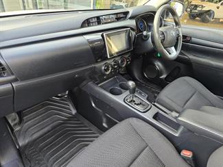 2019 Toyota Hilux - Thumbnail