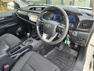 2019 Toyota Hilux - Thumbnail