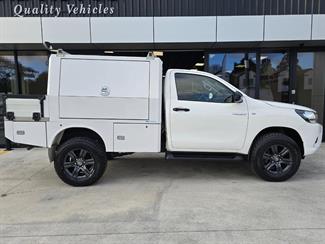 2019 Toyota Hilux - Thumbnail