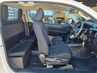 2019 Toyota Hilux - Thumbnail