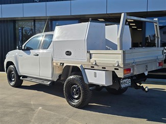 2019 Toyota Hilux - Thumbnail
