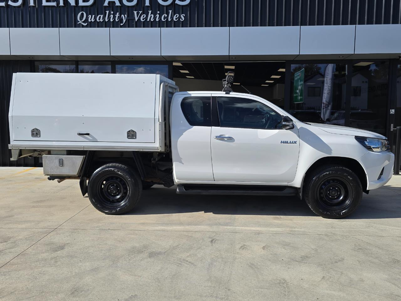 2016 Toyota Hilux