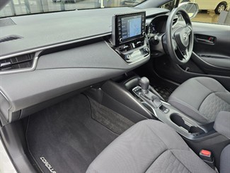2022 Toyota Corolla - Thumbnail