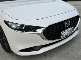 2024 Mazda 3 - Thumbnail