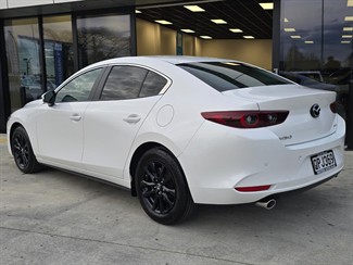 2024 Mazda 3 - Thumbnail