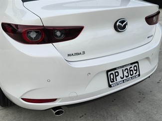 2024 Mazda 3 - Thumbnail