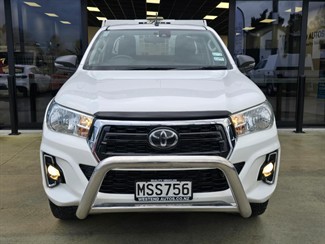 2020 Toyota Hilux - Thumbnail