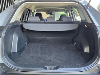 2019 Toyota Rav4 - Thumbnail