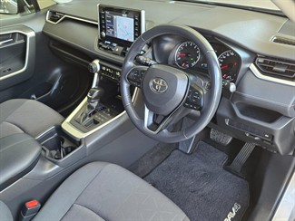 2019 Toyota Rav4 - Thumbnail