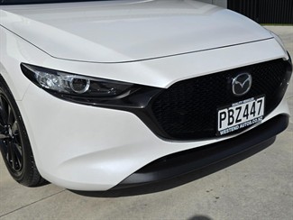2022 Mazda 3 - Thumbnail